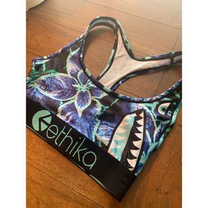 Ethika girls sports bra small